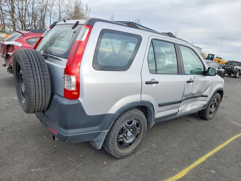 Photo 3 from auction – 2005 HONDA CR-V LX with VIN JHLRD68575C015621