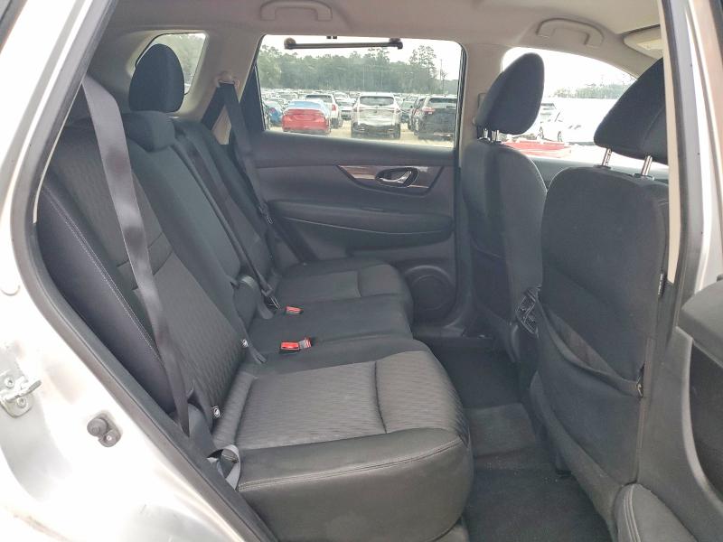 Photo 11 from auction – 2018 NISSAN ROGUE S with VIN KNMAT2MT8JP569358