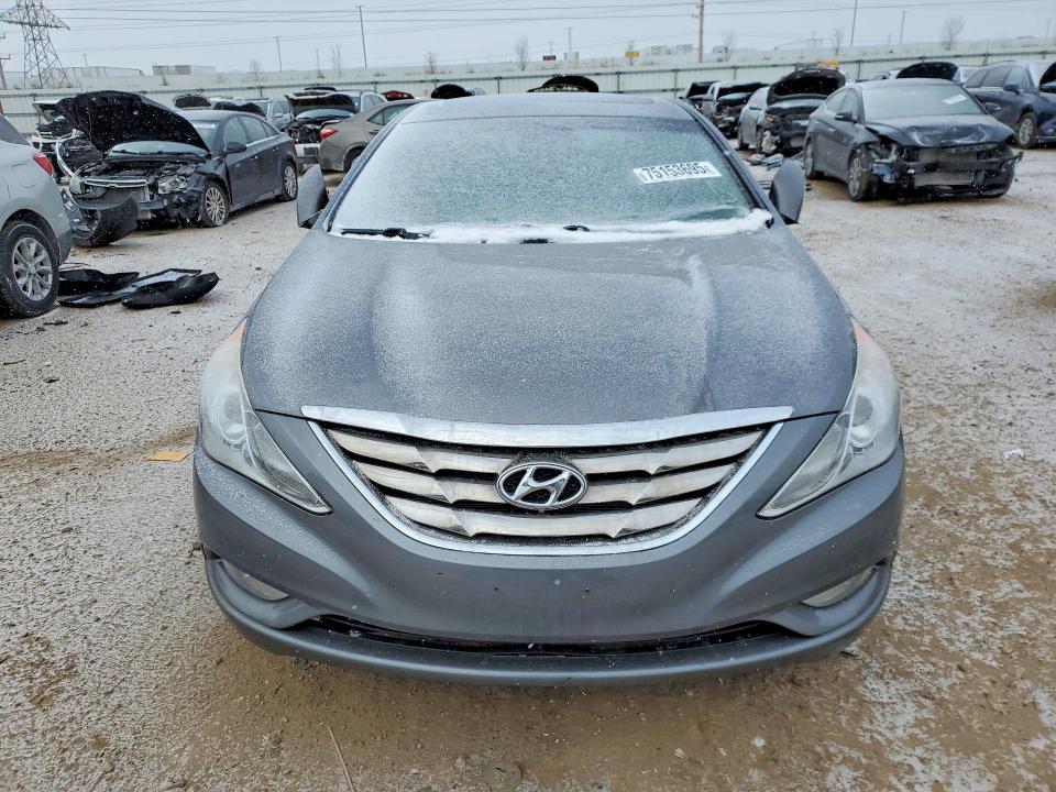 Photo 5 from auction – 2011 HYUNDAI SONATA with VIN 5NPEC4AC3BH251355