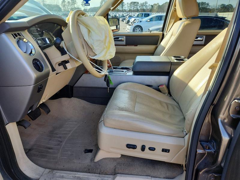 Photo 7 from auction – 2008 FORD EXPEDITION with VIN 1FMFK17528LA59178