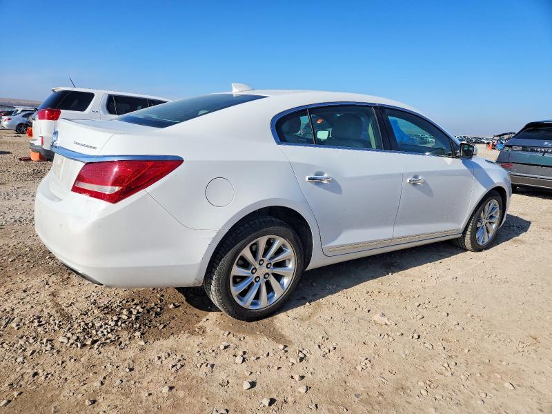 Photo 3 from auction – 2015 BUICK LACROSSE with VIN 1G4GB5G37FF298991