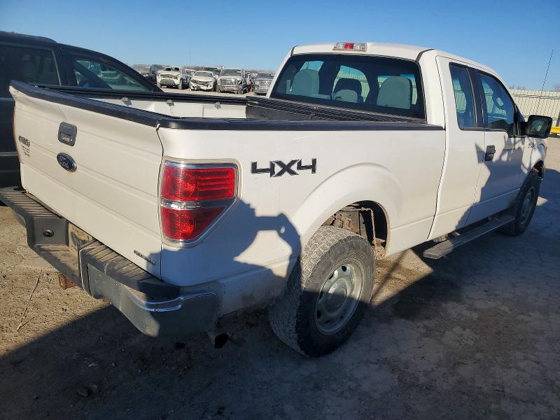 Photo 3 from auction – 2013 FORD F150 SUPER with VIN 1FTFX1EFXDFE04502