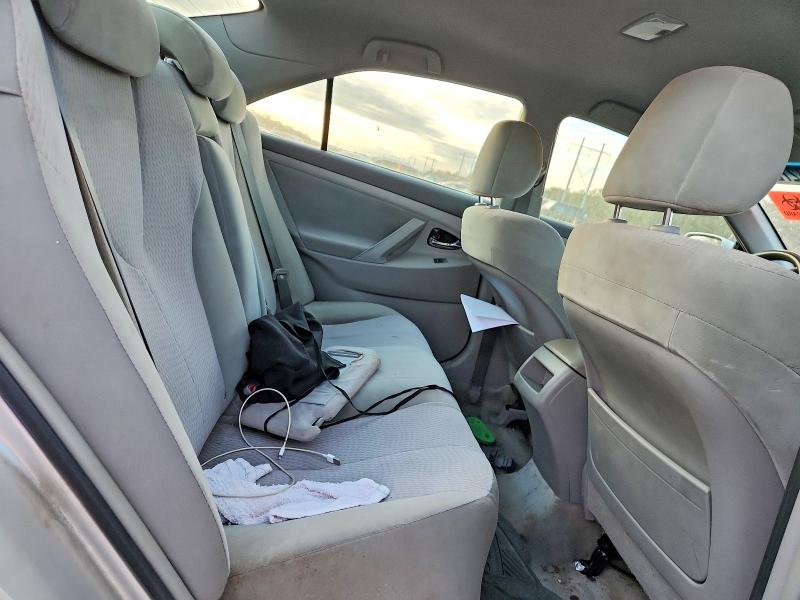 Photo 10 from auction – 2011 TOYOTA CAMRY with VIN 4T1BF3EK9BU128117