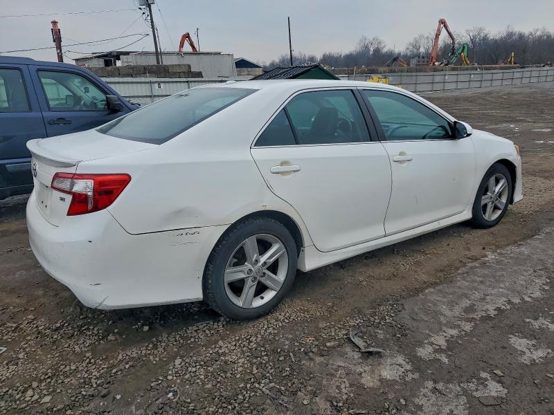 Photo 3 from auction – 2013 TOYOTA CAMRY L with VIN 4T1BF1FK3DU690293