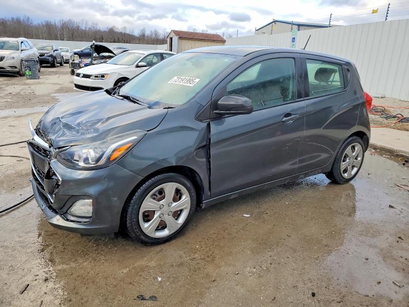 CHEVROLET SPARK LS 2019 with VIN KL8CB6SA3KC756349 - Photo from auction