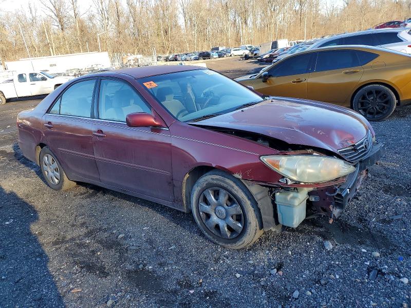 Photo 4 from auction – 2005 TOYOTA CAMRY LE with VIN 4T1BE32K15U091348