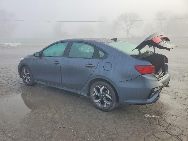 Photo 2 from auction – 2021 KIA FORTE FE with VIN 3KPF24AD4ME371317