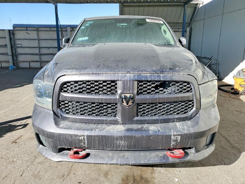 Photo 5 from auction – 2016 RAM 1500 with VIN 1C6RR6PM4GS215914