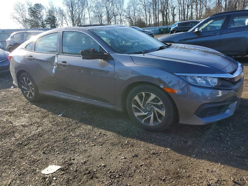 Photo 4 from auction – 2018 HONDA CIVIC EX with VIN 2HGFC2F75JH576344
