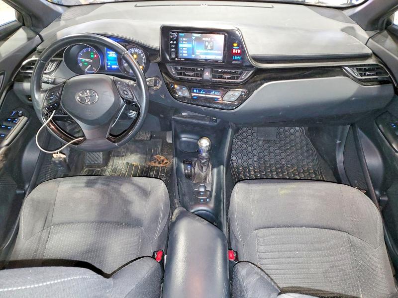 Photo 8 from auction – 2018 TOYOTA C-HR with VIN NMTKHMBX9JR024569