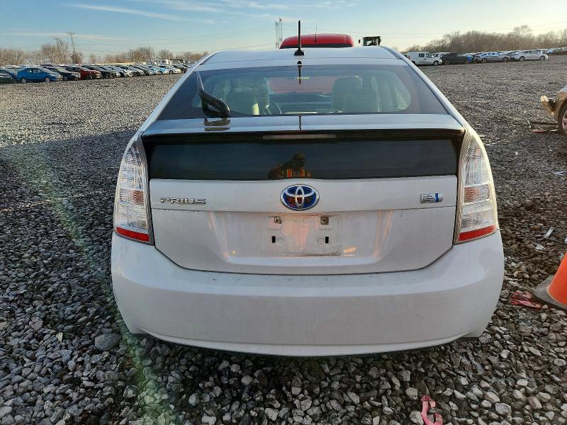Photo 6 from auction – 2011 TOYOTA PRIUS with VIN JTDKN3DU9B0253068
