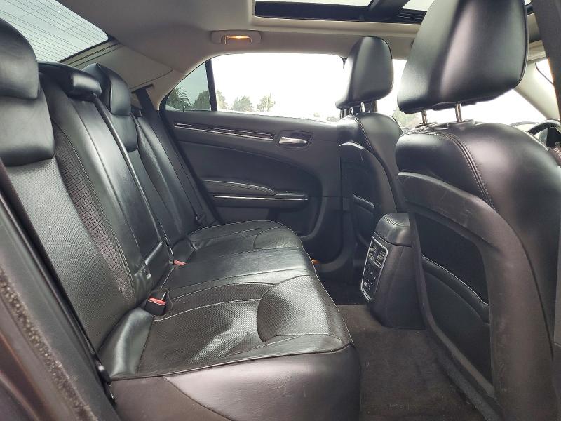 Photo 10 from auction – 2016 CHRYSLER 300C with VIN 2C3CCAEG9GH181965