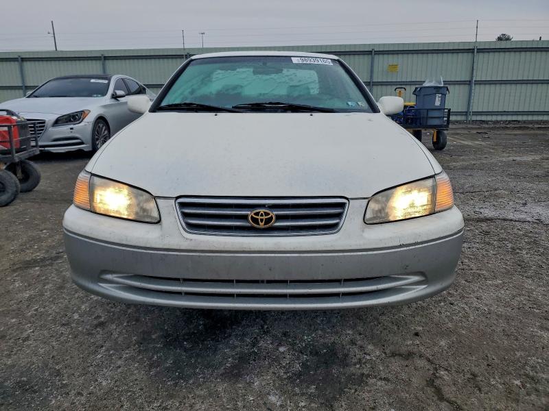 Photo 5 from auction – 2001 TOYOTA CAMRY CE with VIN JT2BF22K410305092