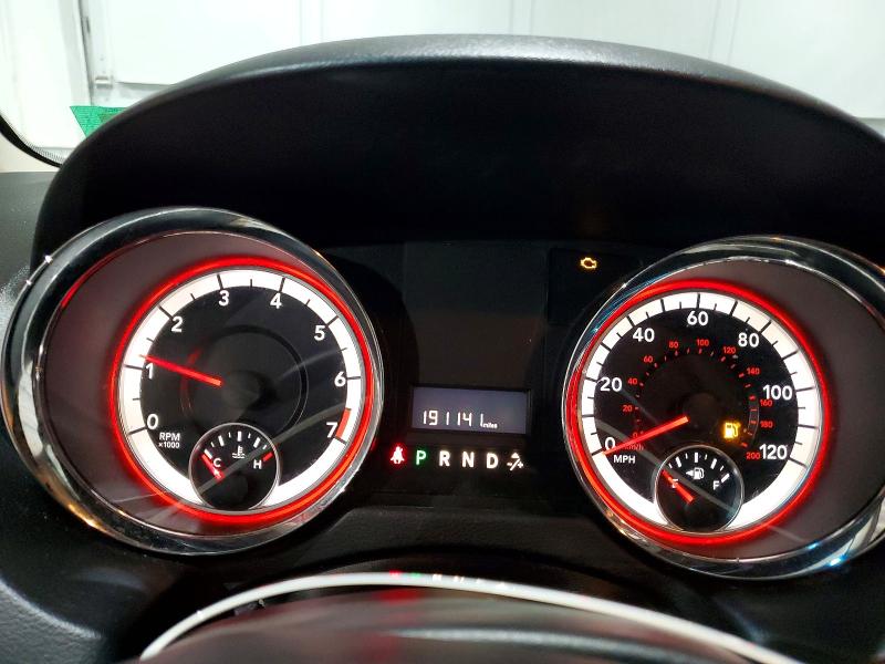 Photo 9 from auction – 2015 DODGE GRAND CARA with VIN 2C4RDGBG9FR749747