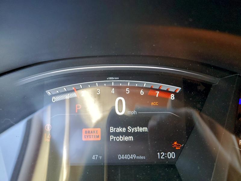 Photo 9 from auction – 2019 HONDA CR-V EX with VIN 2HKRW2H55KH633570