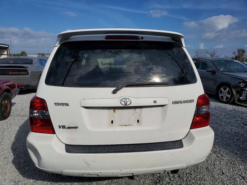 Photo 6 from auction – 2004 TOYOTA HIGHLANDER with VIN JTEEP21A340029496
