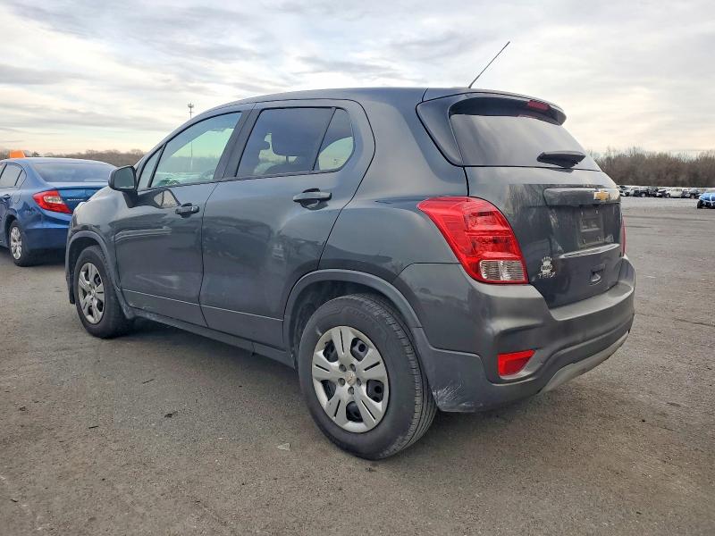 Photo 2 from auction – 2019 CHEVROLET TRAX with VIN 3GNCJKSB3KL167356