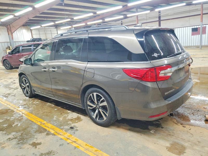 Photo 2 from auction – 2018 HONDA ODYSSEY with VIN 5FNRL6H91JB081291