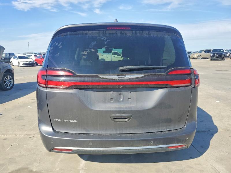 Photo 6 from auction – 2021 CHRYSLER PACIFICA with VIN 2C4RC1FG5MR585386