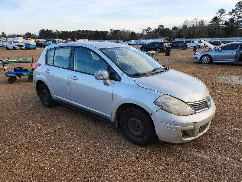 Photo 4 from auction – 2009 NISSAN VERSA S with VIN 3N1BC13E39L457983