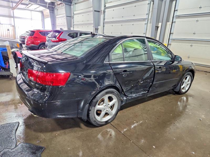 Photo 3 from auction – 2009 HYUNDAI SONATA SE with VIN 5NPEU46F39H438296