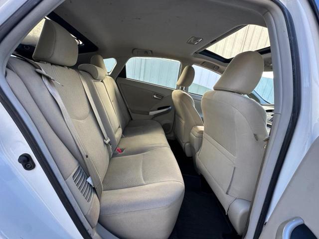 Photo 6 from auction – 2013 TOYOTA PRIUS with VIN JTDKN3DU0D5565320