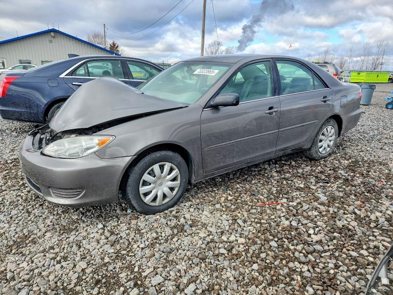 TOYOTA CAMRY LE 2005 with VIN 4T1BE32K45U515430 - Photo from auction