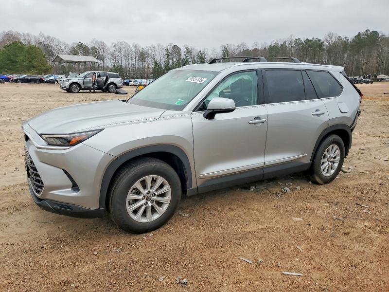 Photo 1 from auction – 2024 TOYOTA GRAND HIGH with VIN 5TDAAAB54RS028474