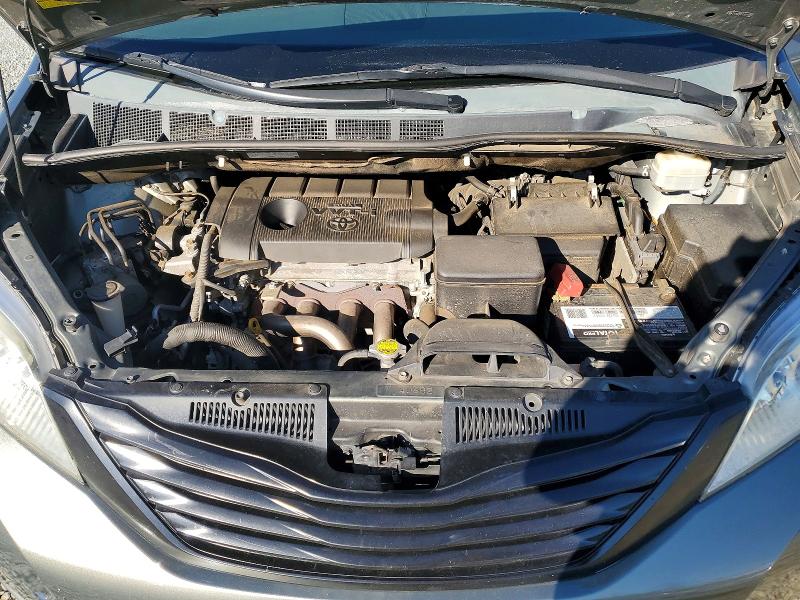 Photo 12 from auction – 2012 TOYOTA SIENNA with VIN 5TDKA3DC1CS011750