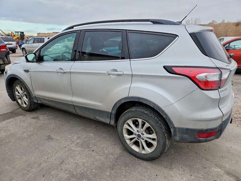 صورة رقم 2 من المزاد - 2017 FORD ESCAPE مع VIN 1FMCU9G99HUD39186