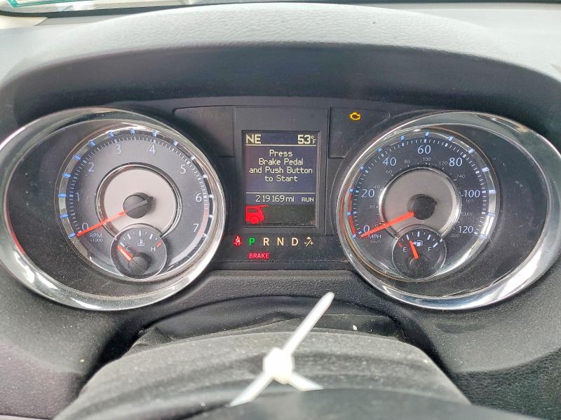 Photo 9 from auction – 2012 CHRYSLER TOWN & COU with VIN 2C4RC1CG7CR413900