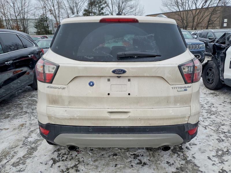 Photo 6 from auction – 2017 FORD ESCAPE with VIN 1FMCU9J9XHUA07718