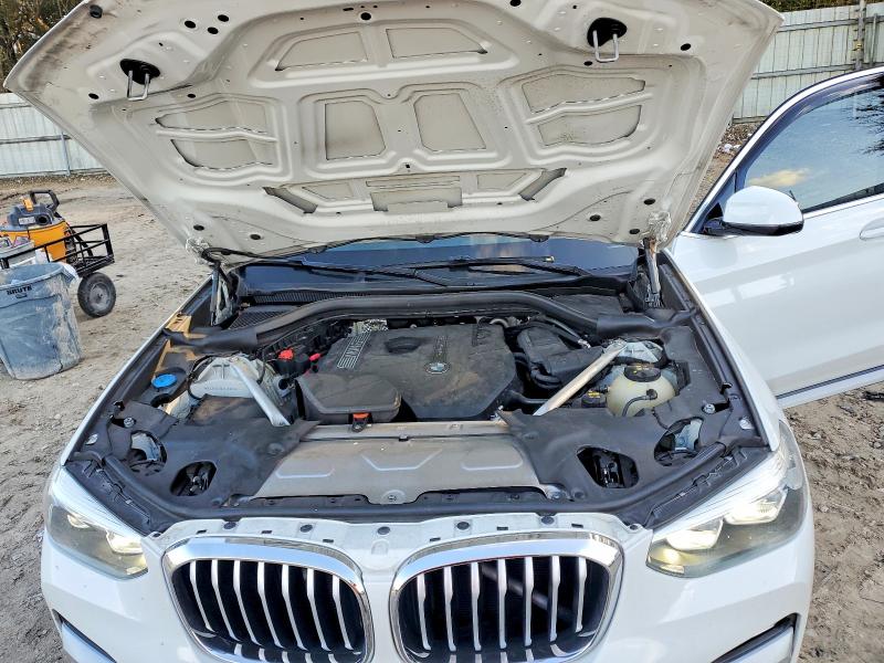 Photo 12 from auction – 2019 BMW X3 SDRIVE3 with VIN 5UXTR7C51KLR46398