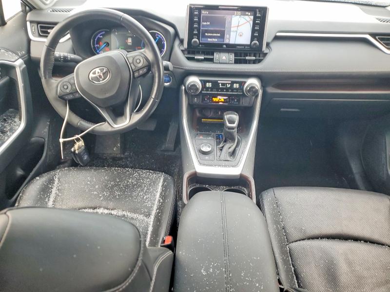 Photo 8 from auction – 2019 TOYOTA RAV4 LIMIT with VIN JTMDWRFV2KD518405