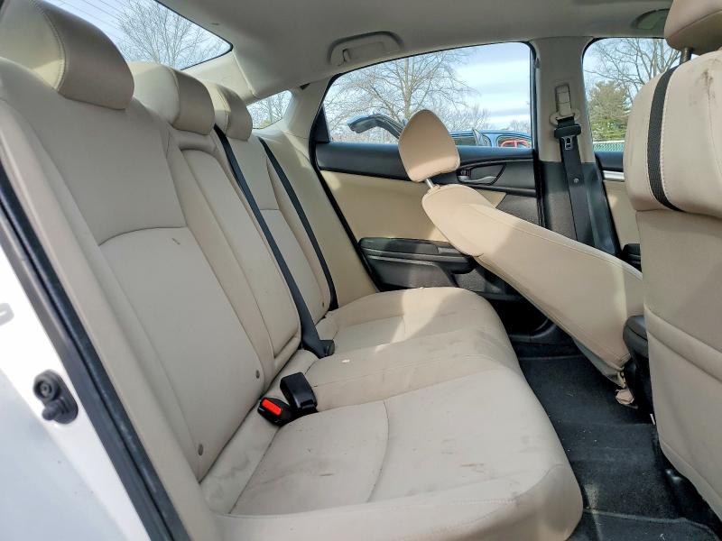 Photo 10 from auction – 2016 HONDA CIVIC with VIN 19XFC2F8XGE056135
