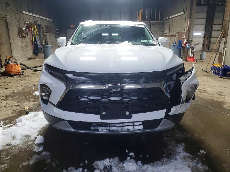 Photo 5 from auction – 2025 CHEVROLET BLAZER with VIN 3GNKBJRS6SS181301
