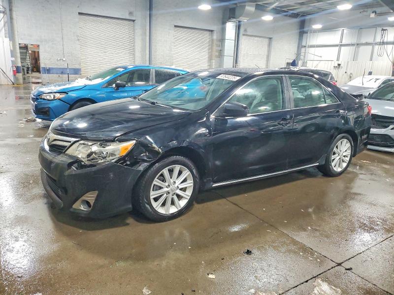 TOYOTA CAMRY HYBR 2012 with VIN 4T1BD1FK9CU044096 - Photo from auction