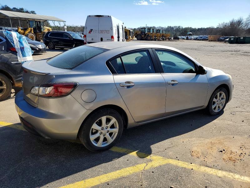 Photo 3 from auction – 2010 MAZDA 3 I with VIN JM1BL1SF3A1272805