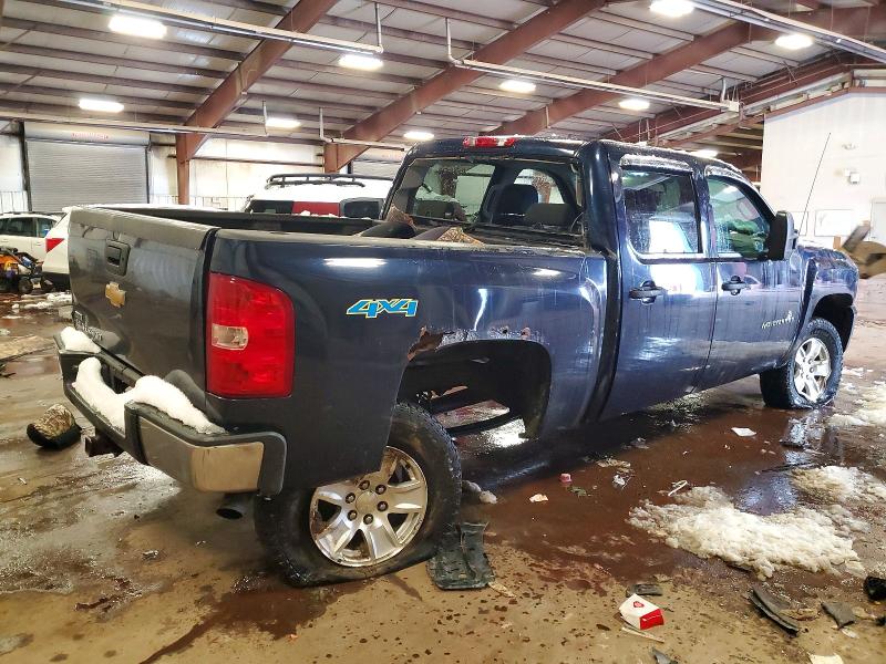 Photo 3 from auction – 2011 CHEVROLET SILVERADO with VIN 3GCPKSE38BG334220