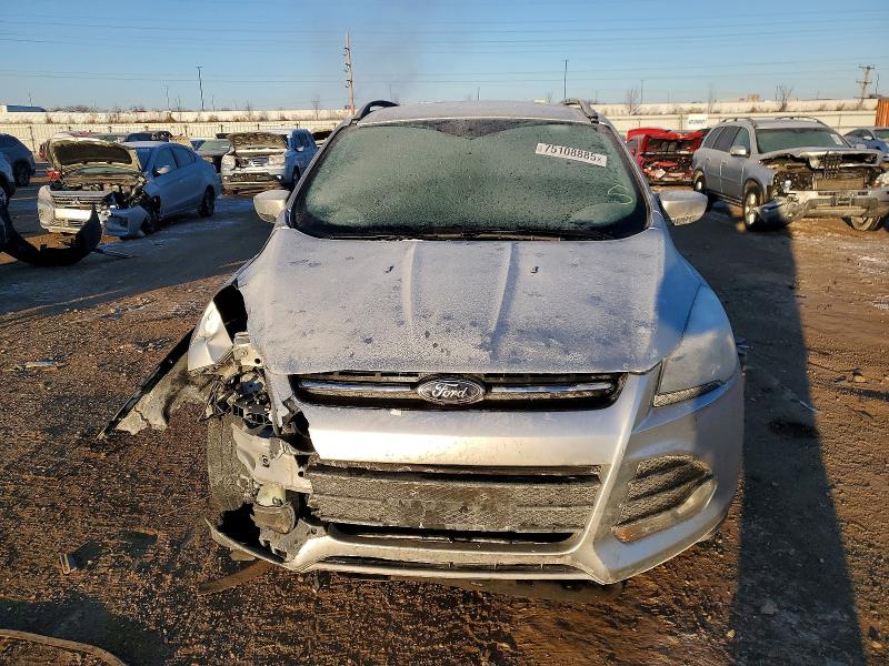 Photo 5 from auction – 2016 FORD ESCAPE with VIN 1FMCU9GX6GUB20716