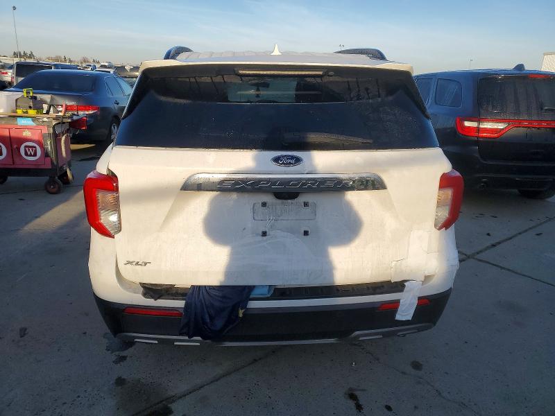 Photo 6 from auction – 2021 FORD EXPLORER with VIN 1FMSK7DHXMGA72408