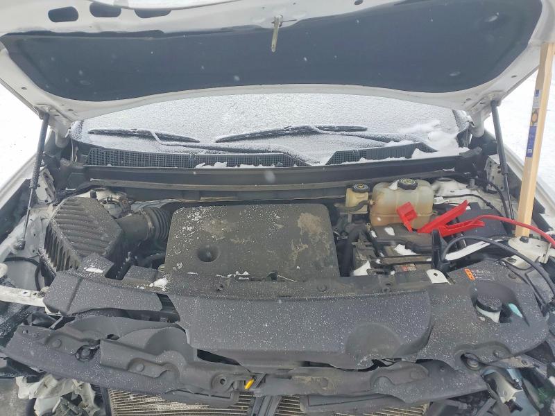 Photo 12 from auction – 2018 CHEVROLET TRAVERSE L with VIN 1GNERFKW3JJ134455