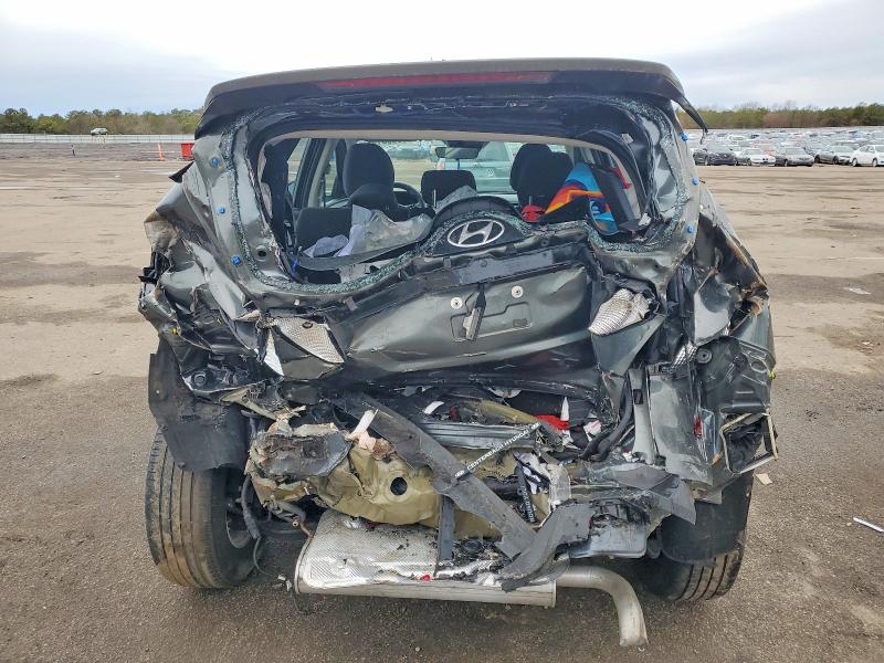 Photo 6 from auction – 2022 HYUNDAI TUCSON SE with VIN 5NMJACAE5NH015596