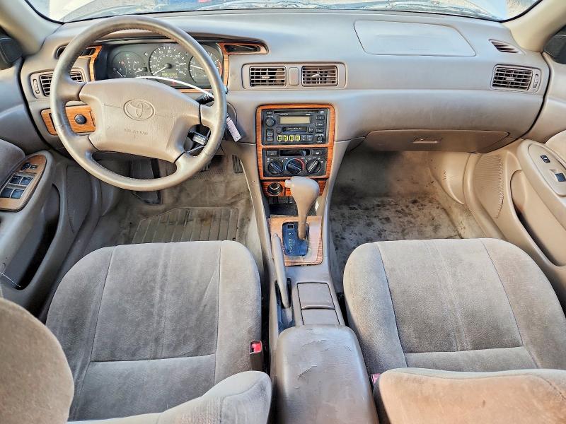 Photo 8 from auction – 1998 TOYOTA CAMRY LE with VIN JT2BF28KXW0117482
