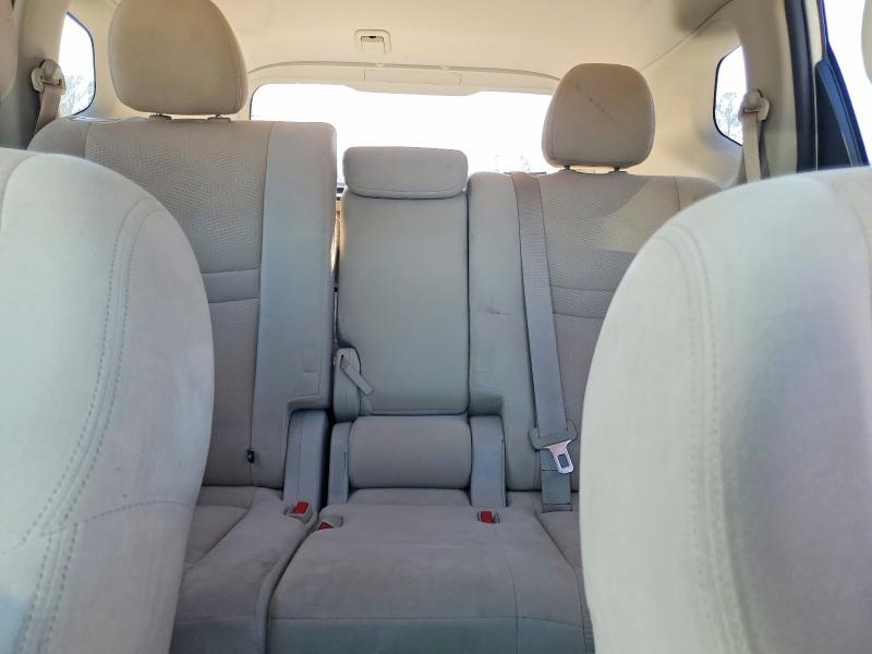 Photo 10 from auction – 2016 NISSAN ROGUE S with VIN JN8AT2MT2GW009791