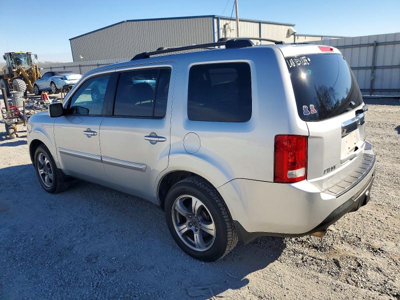Photo 2 from auction – 2015 HONDA PILOT SE with VIN 5FNYF4H34FB069520