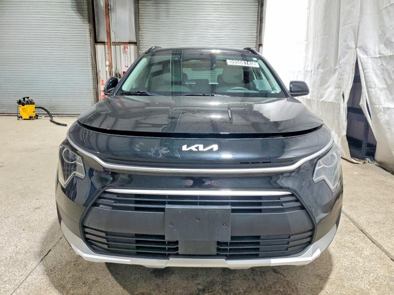 Photo 5 from auction – 2023 KIA NIRO EX with VIN KNDCR3LE5P5045802