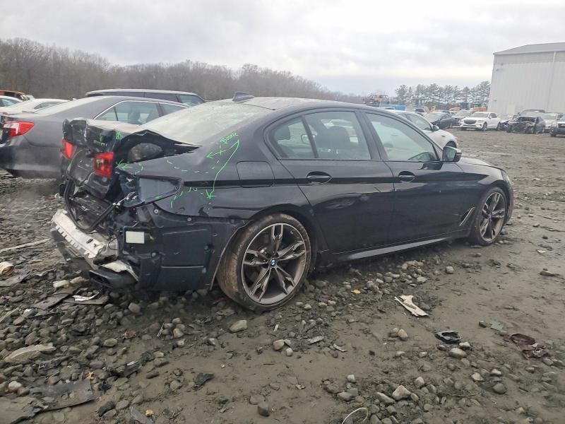 Photo 3 from auction – 2019 BMW M550XI with VIN WBAJB9C58KB464443