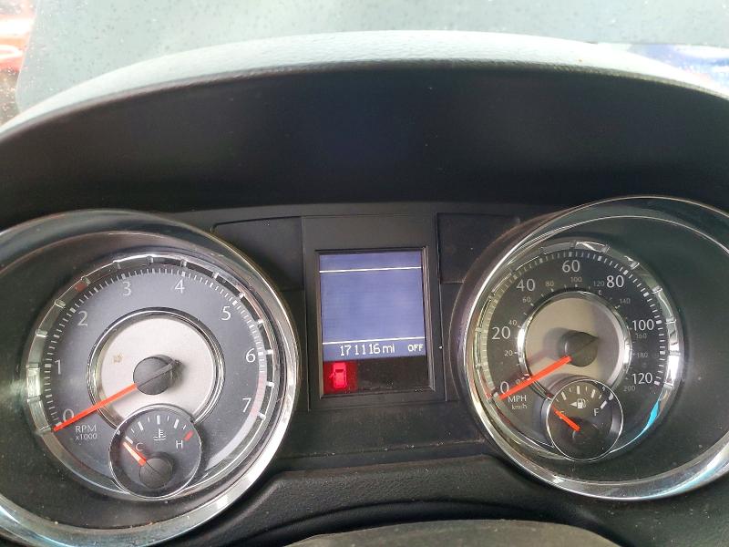 Photo 9 from auction – 2014 CHRYSLER TOWN & COU with VIN 2C4RC1BG0ER435080