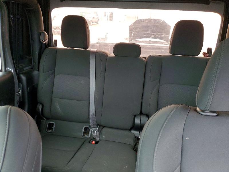 Photo 10 from auction – 2020 JEEP GLADIATOR with VIN 1C6HJTAG0LL201369